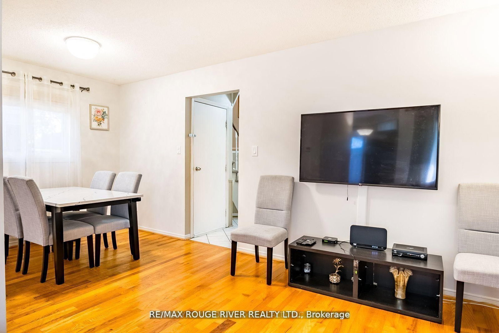 880 Castlegrove Avenue • Oshawa, ON photo 13