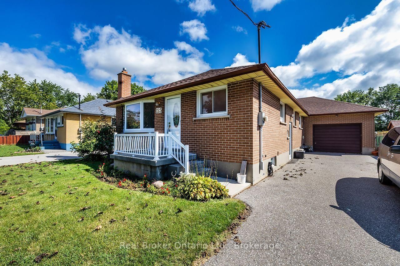125 Baldwin Street • Oshawa, ON photo 1