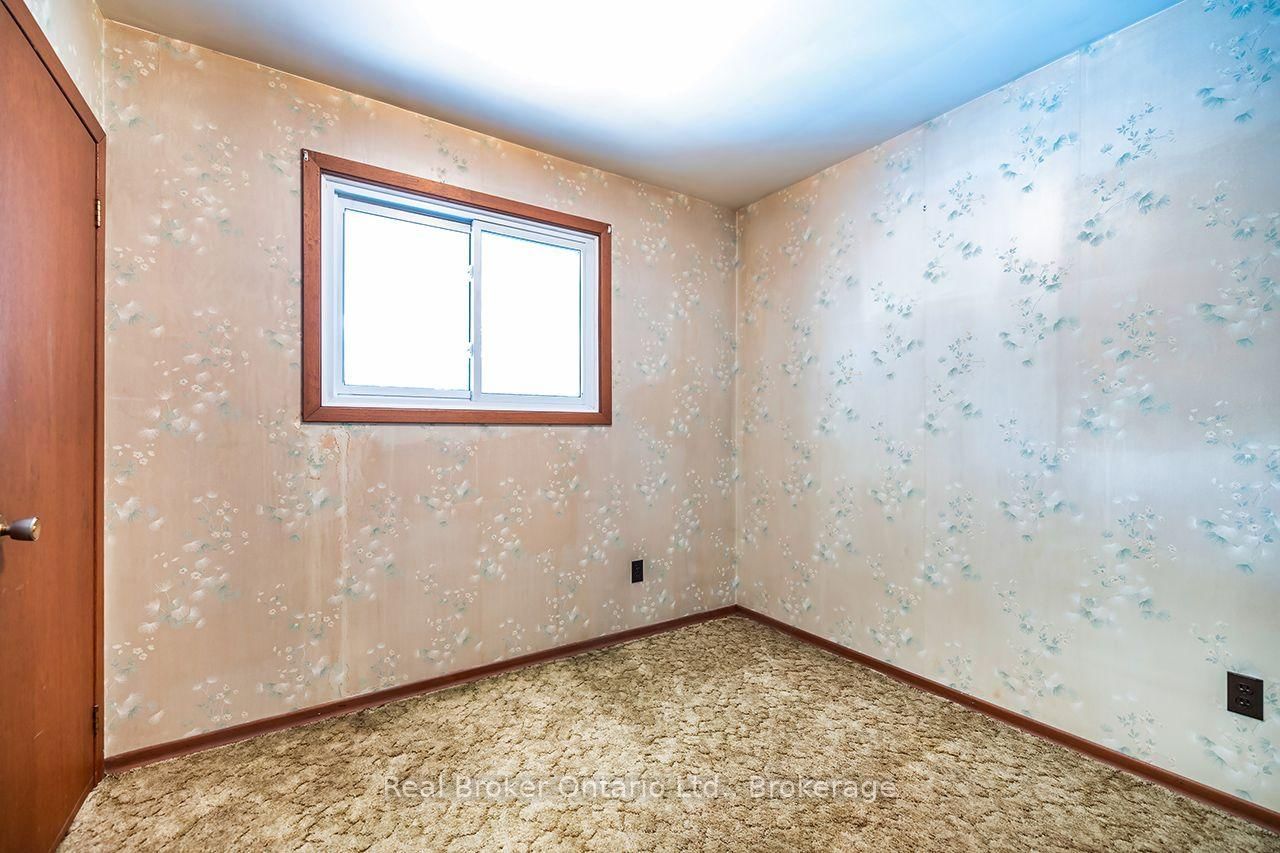 125 Baldwin Street • Oshawa, ON photo 18