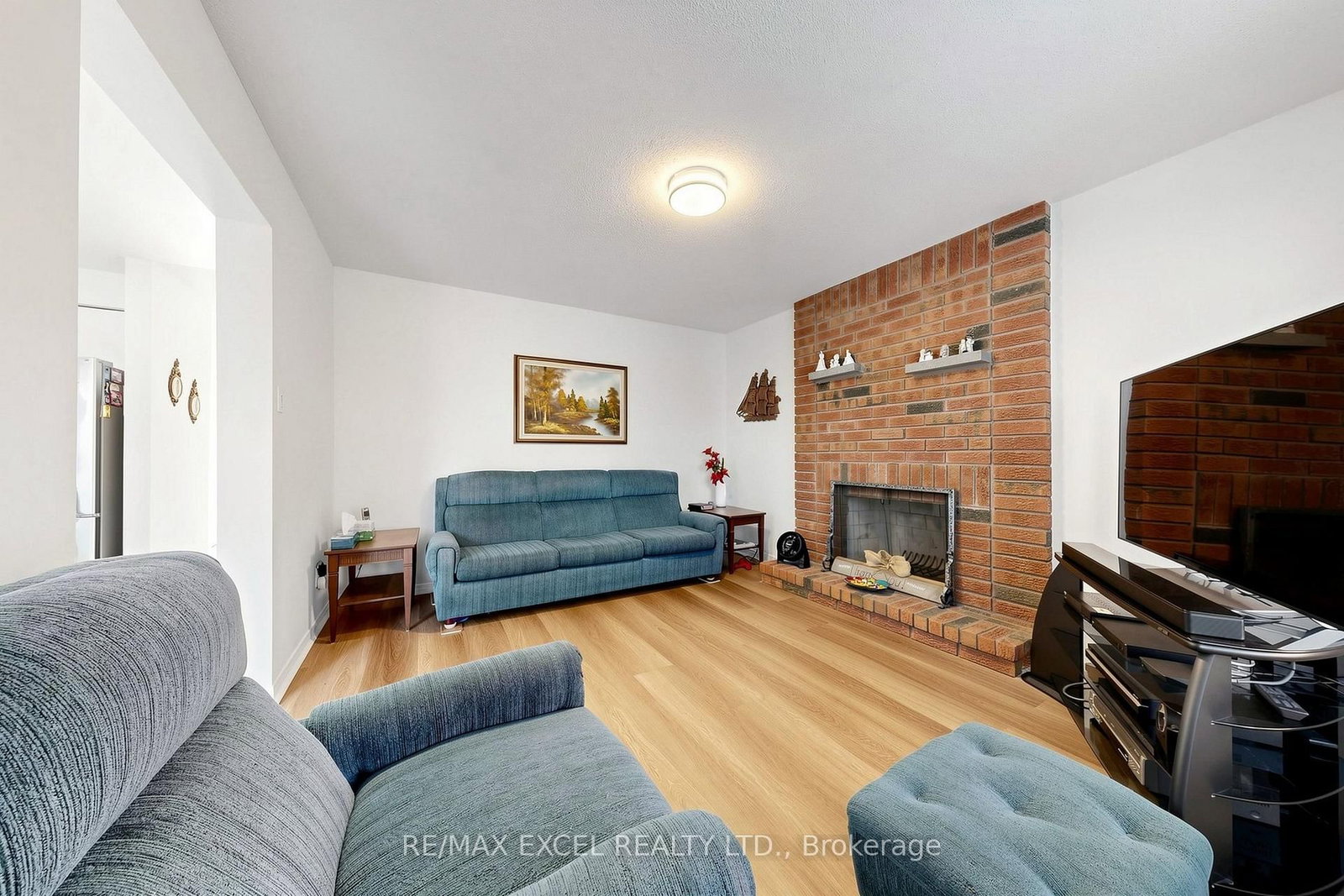 33 Wharton Square • Toronto, ON photo 17