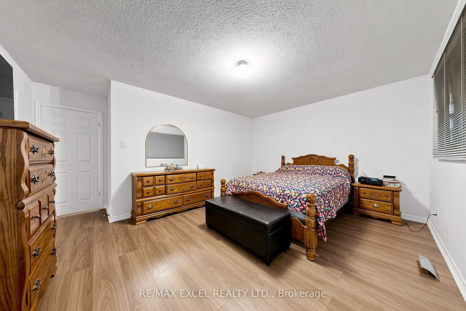 33 Wharton Square • Toronto, ON photo 30