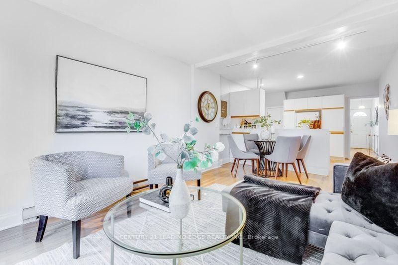 93 Muriel Avenue N • Toronto, ON photo 24