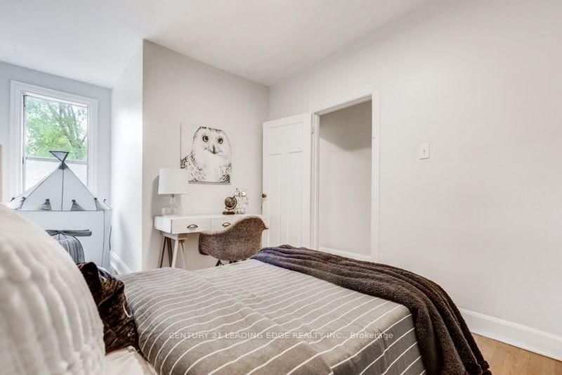 93 Muriel Avenue N • Toronto, ON photo 35