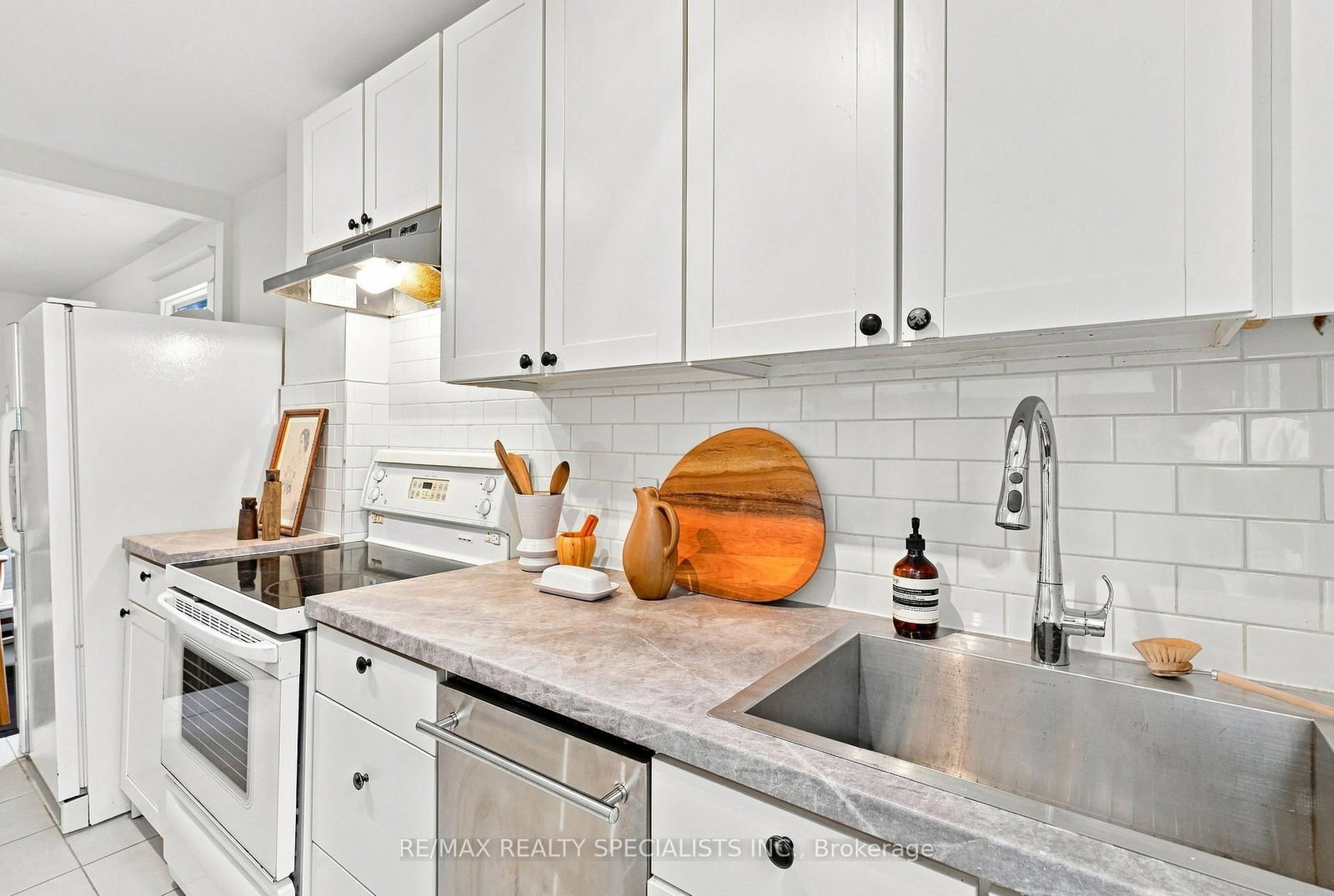 21 Mendel Avenue • Toronto, ON photo 13