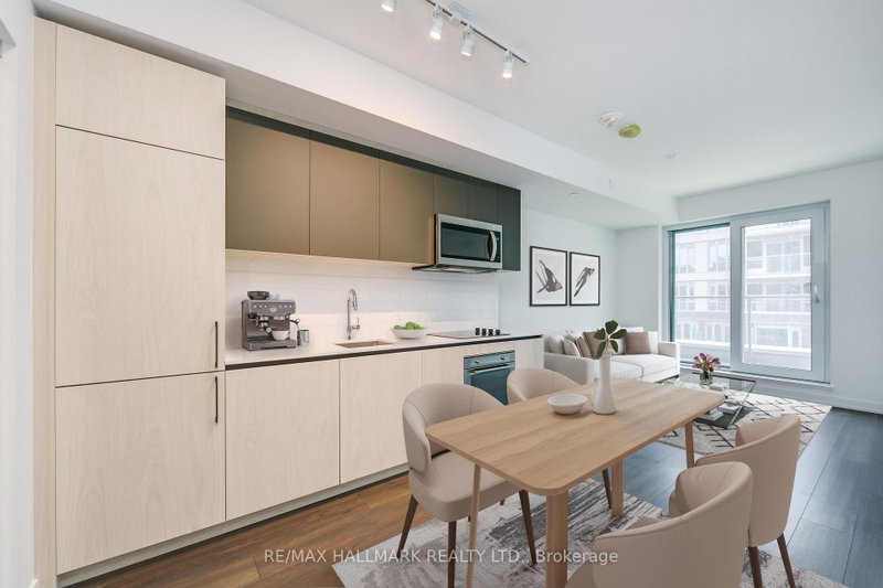 419 - 150 Logan Avenue