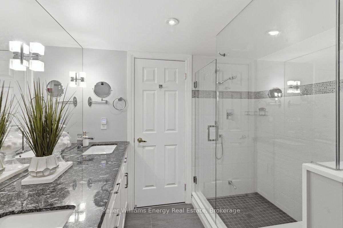 700 Wilson Road N • #806 • Oshawa, ON photo 24