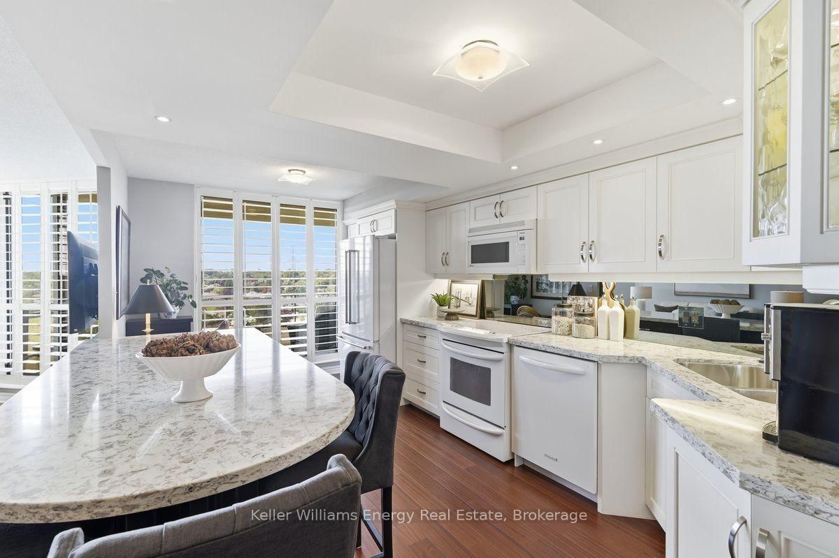 700 Wilson Road N • #806 • Oshawa, ON photo 6