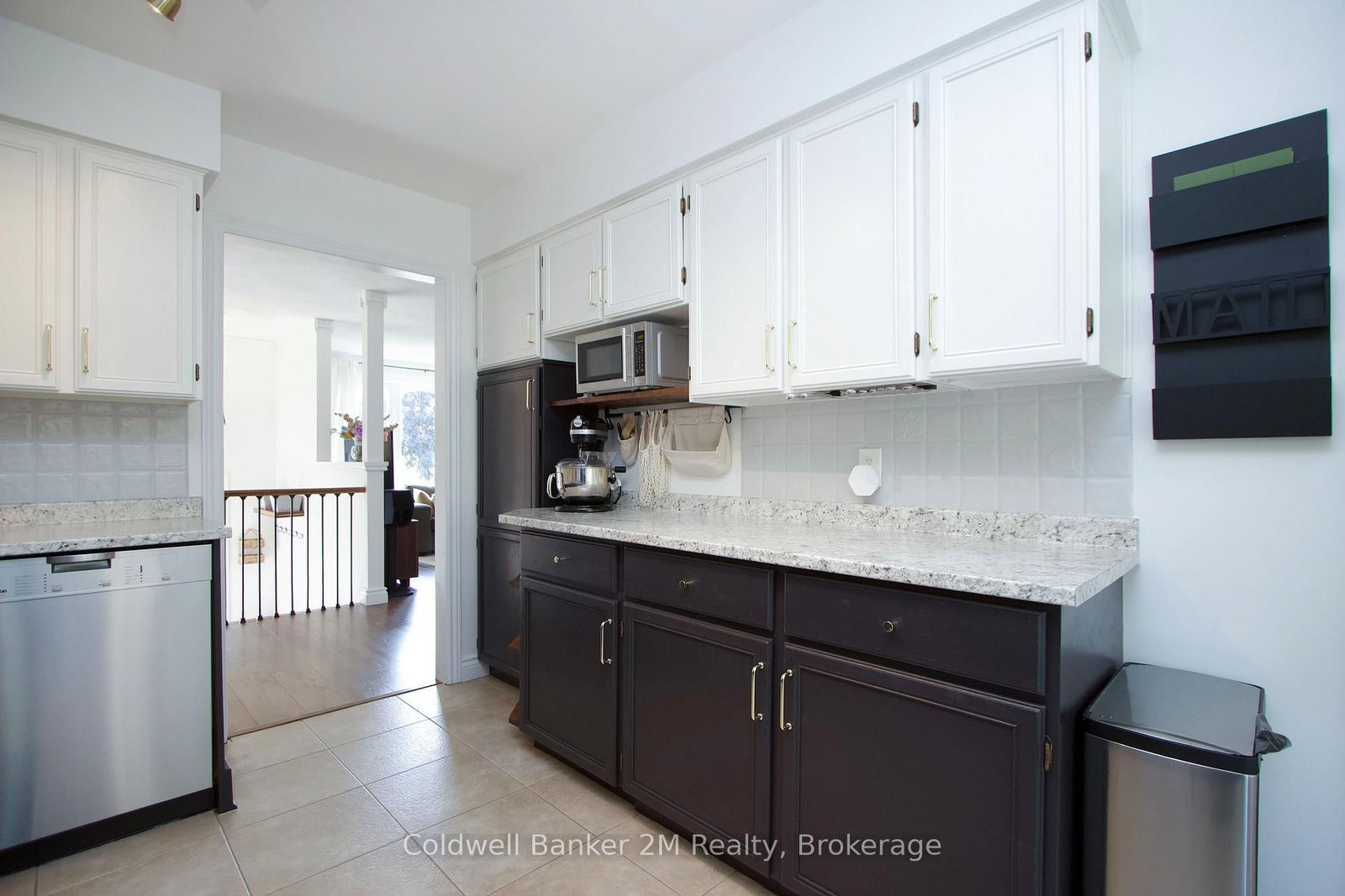 842 Saint Anne Court • Oshawa, ON photo 18