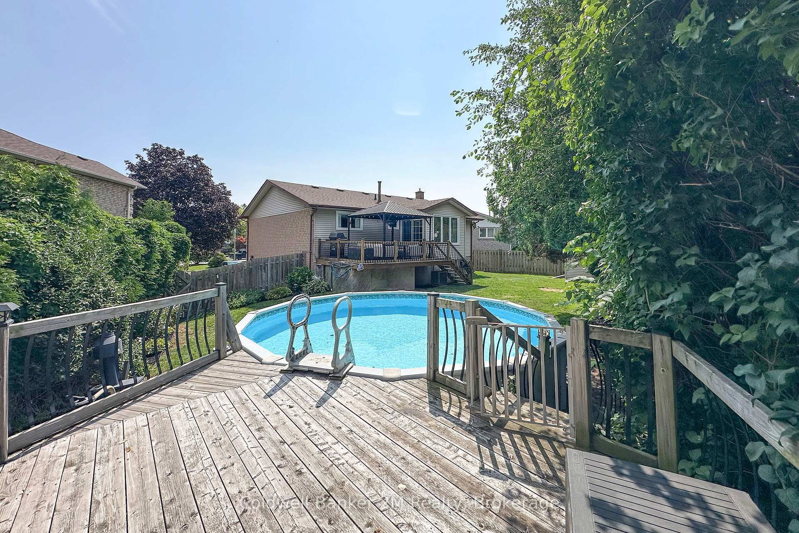 842 Saint Anne Court • Oshawa, ON photo 48