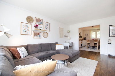 842 Saint Anne Court • Oshawa, ON photo 9