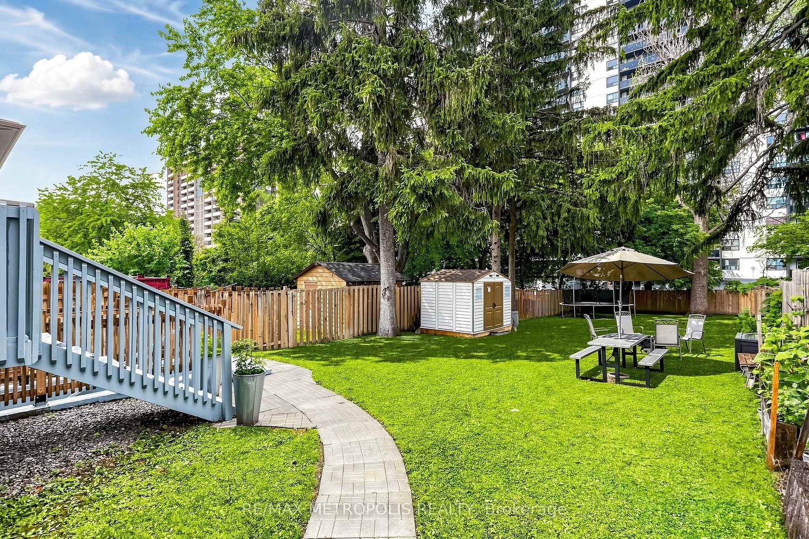 30A Cedar Drive • Toronto, ON photo 43