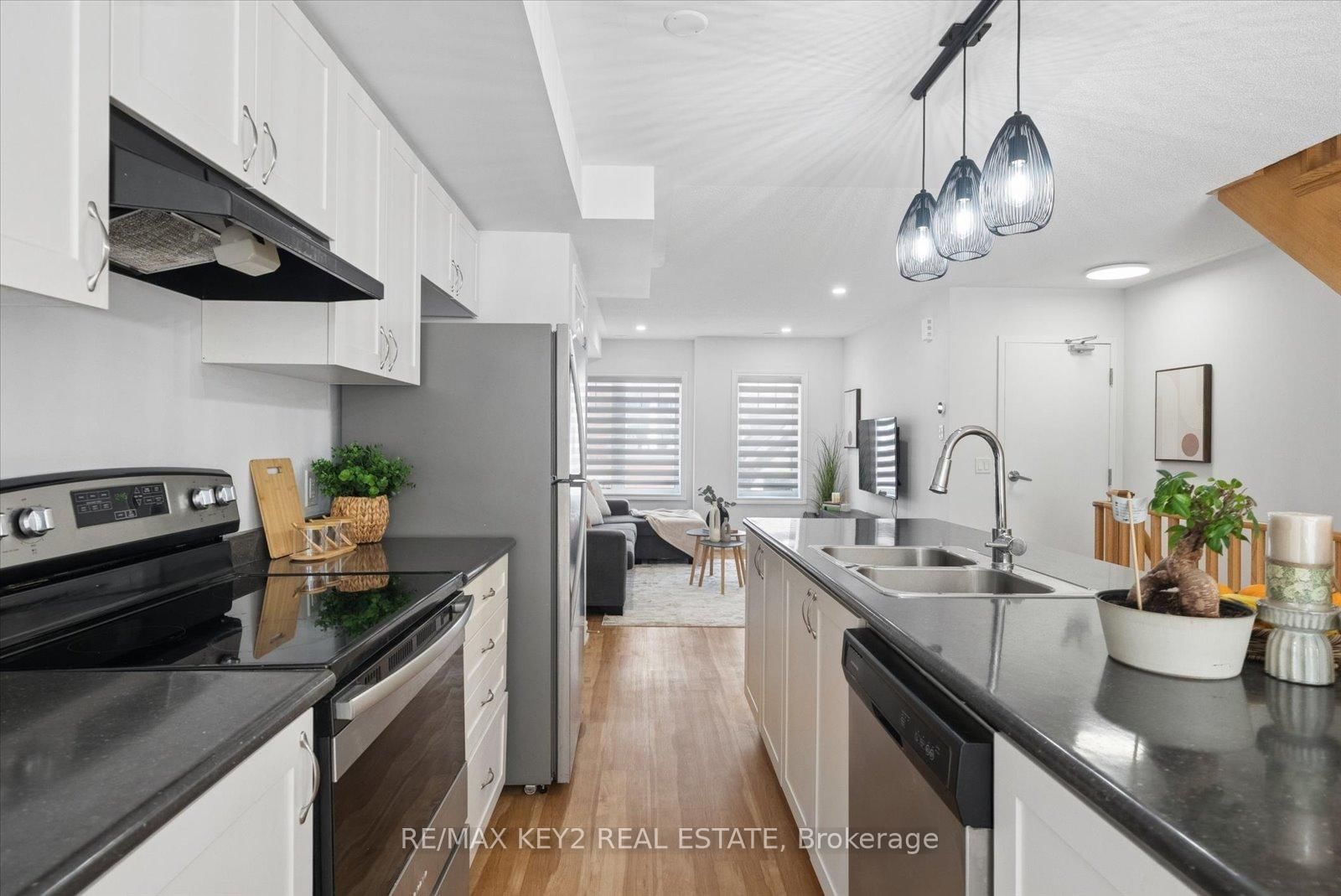 2500 Hill Rise Court • #23 • Oshawa, ON photo 10