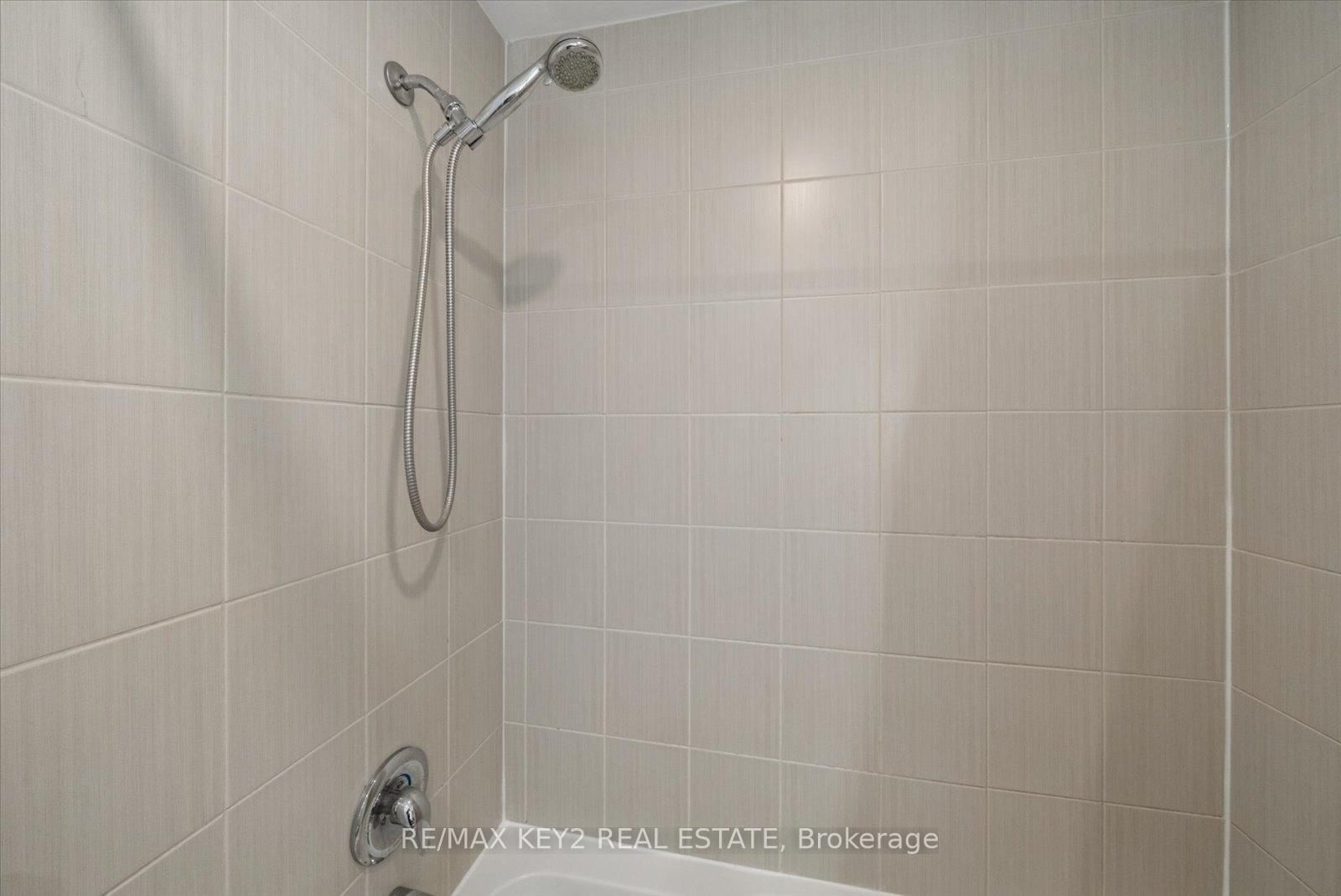 2500 Hill Rise Court • #23 • Oshawa, ON photo 26