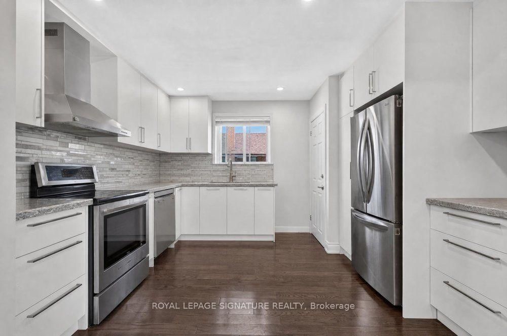 128 Trinnell Boulevard • Toronto, ON photo 15