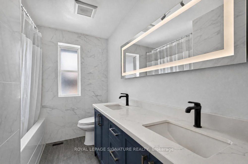 128 Trinnell Boulevard • Toronto, ON photo 24