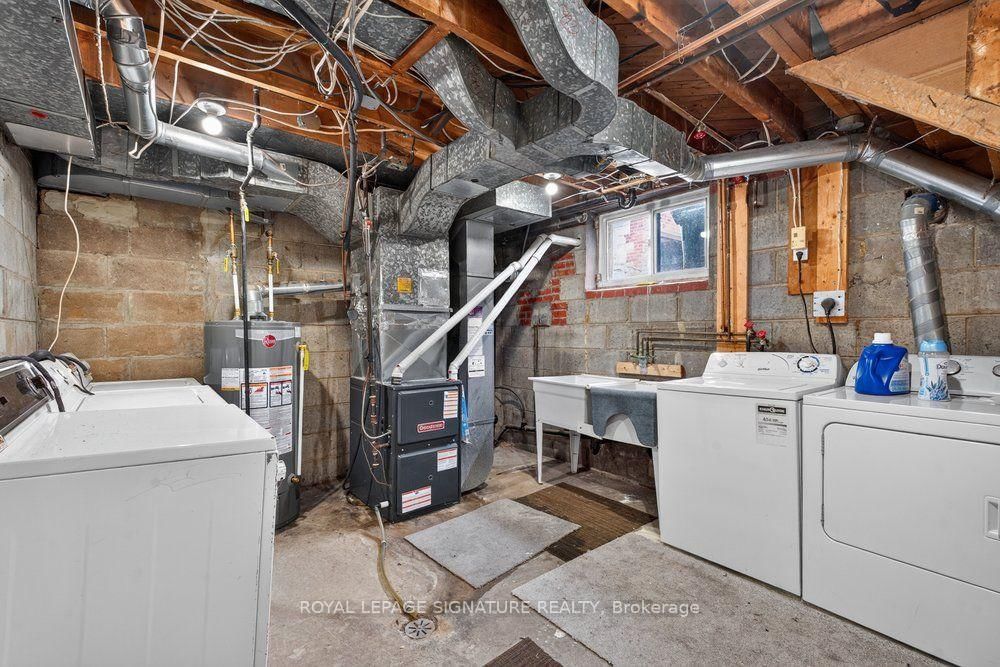 128 Trinnell Boulevard • Toronto, ON photo 34