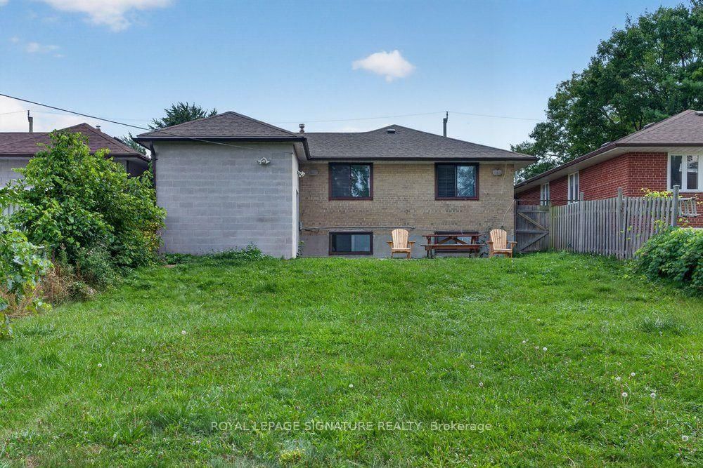 128 Trinnell Boulevard • Toronto, ON photo 41