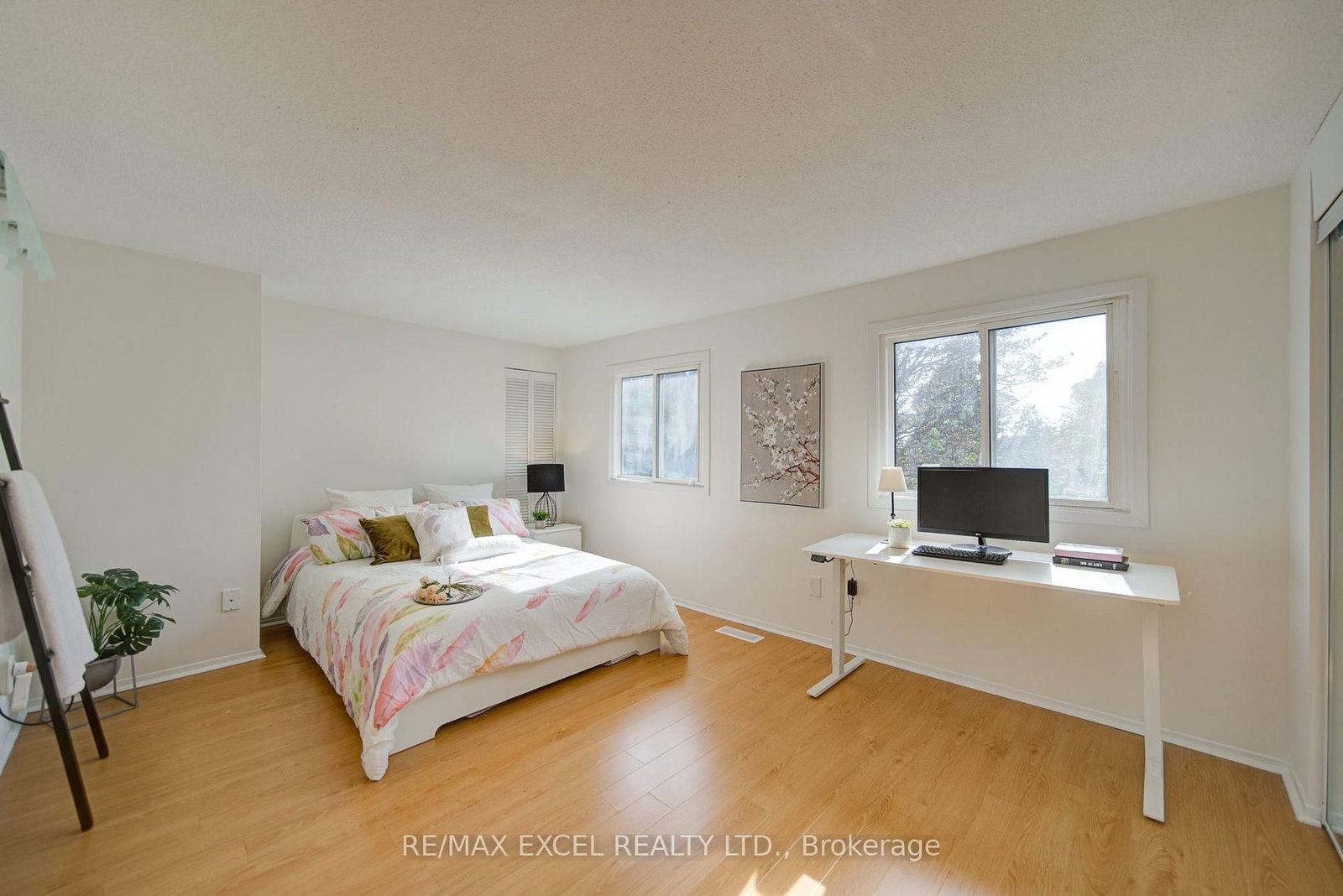 142 Shady Hollow Drive • Toronto, ON photo 26