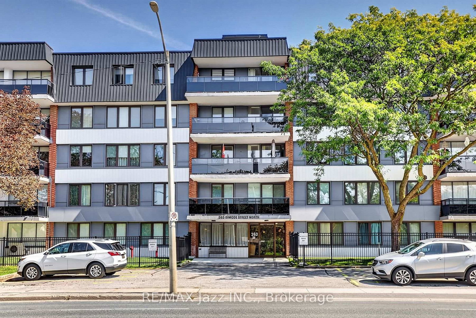 363 Simcoe Street N • #401 • Oshawa, ON photo 1