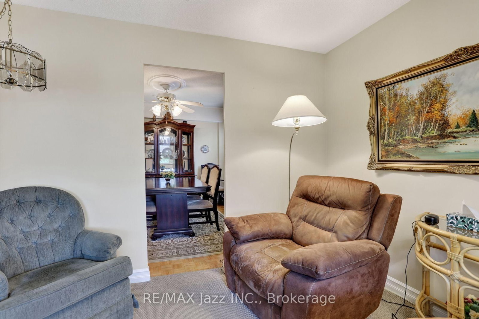 363 Simcoe Street N • #401 • Oshawa, ON photo 14