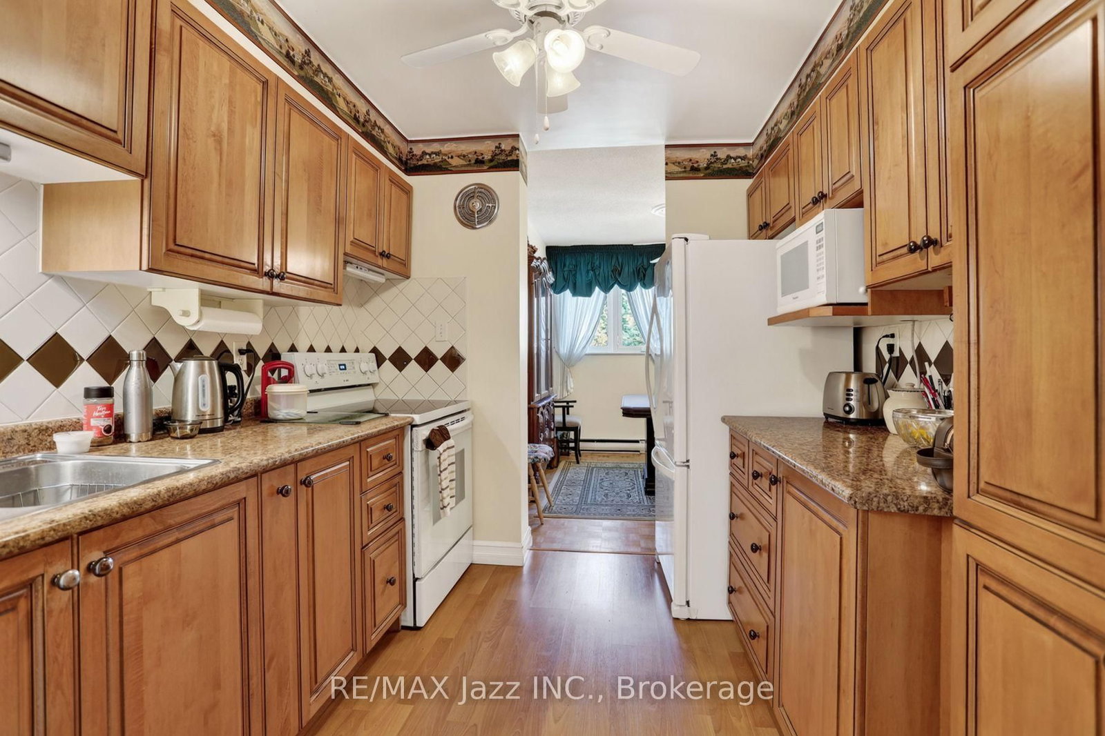 363 Simcoe Street N • #401 • Oshawa, ON photo 21