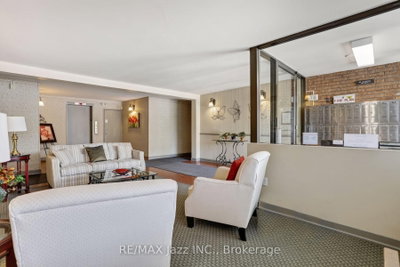 363 Simcoe Street N • #401 • Oshawa, ON photo 5