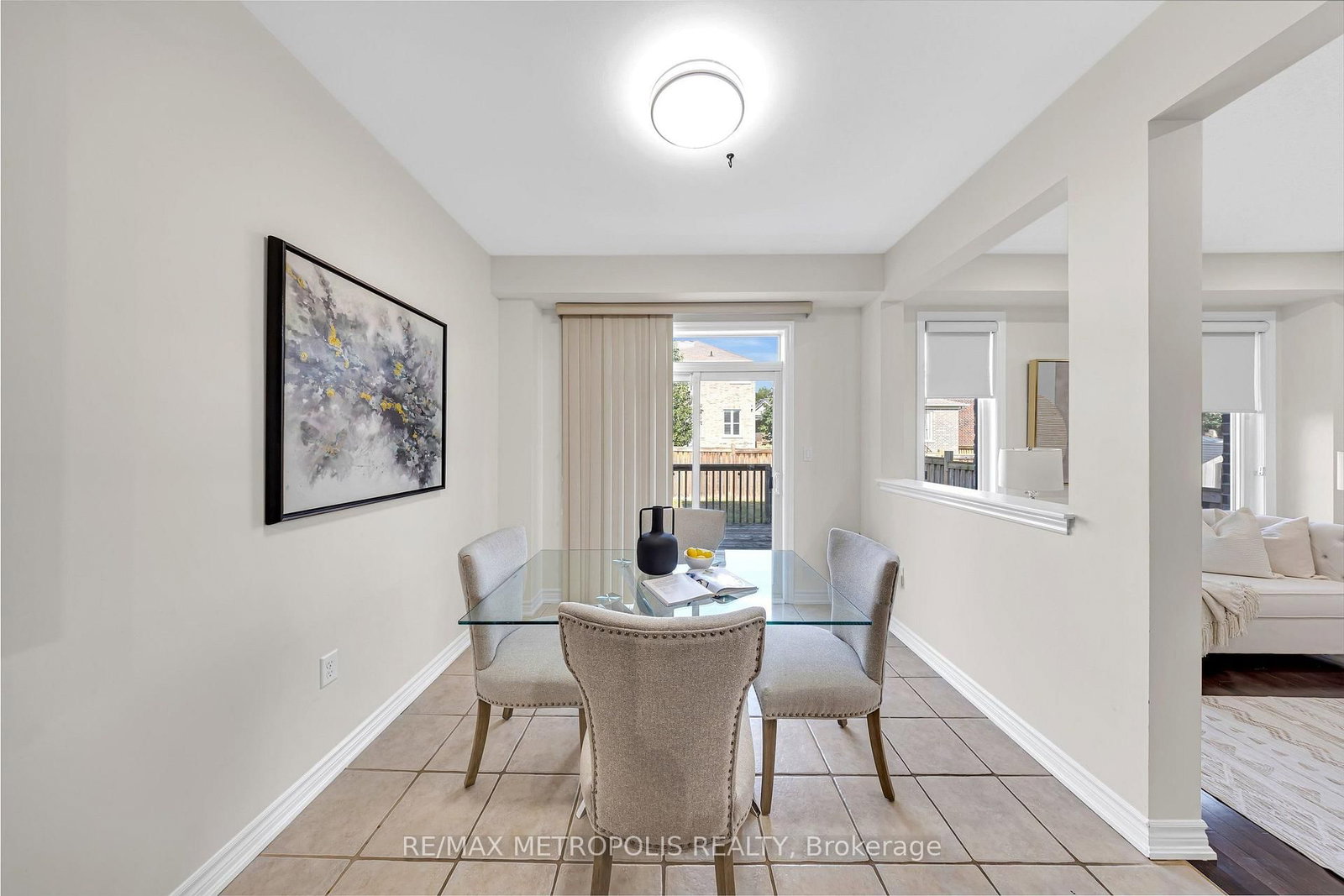 23 Gordon Cowling Street • Clarington, ON photo 10