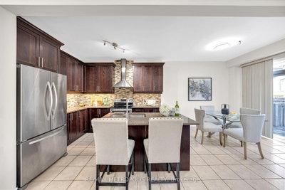 23 Gordon Cowling Street • Clarington, ON photo 8