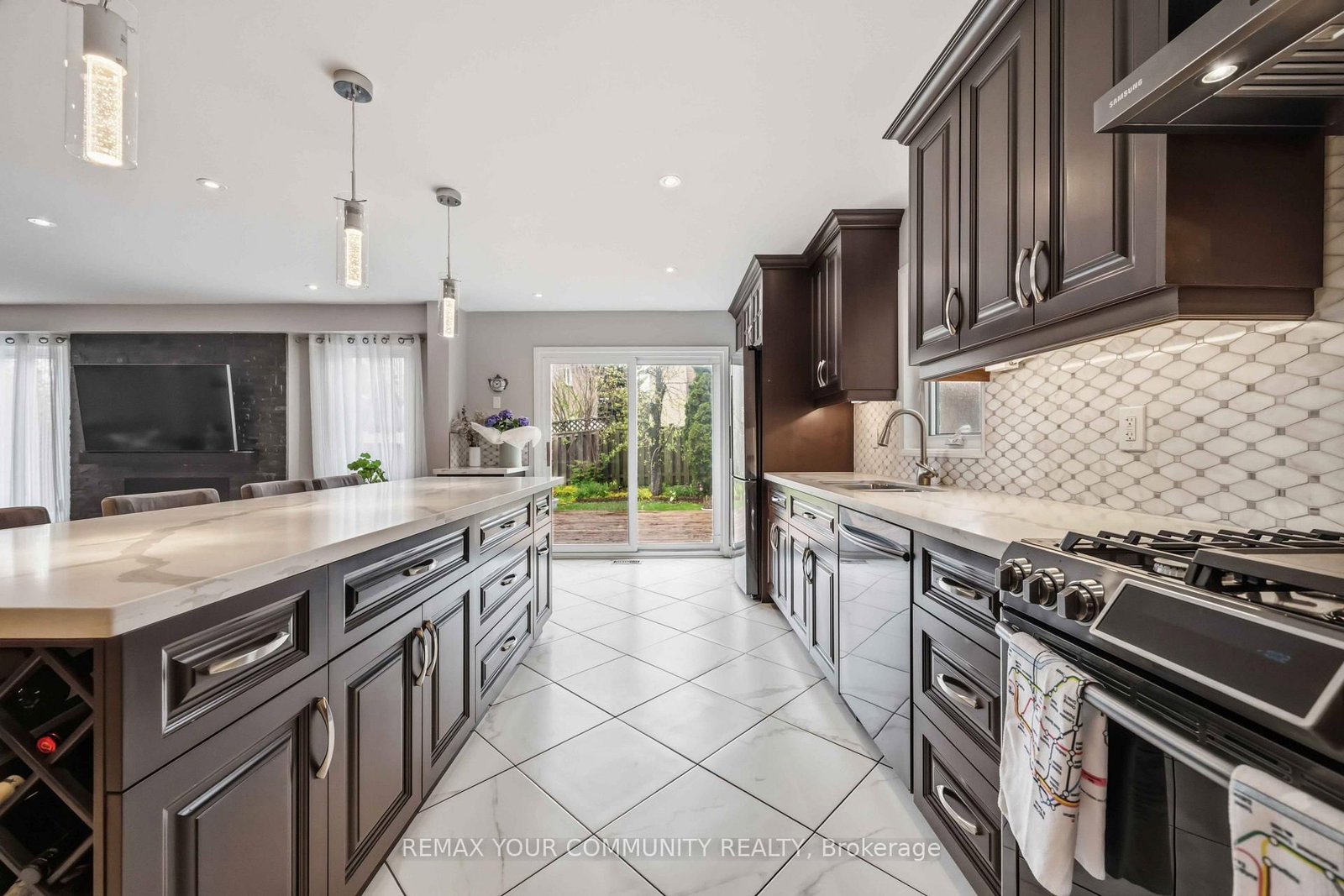 1706 Woodside Lane • Pickering, ON photo 12