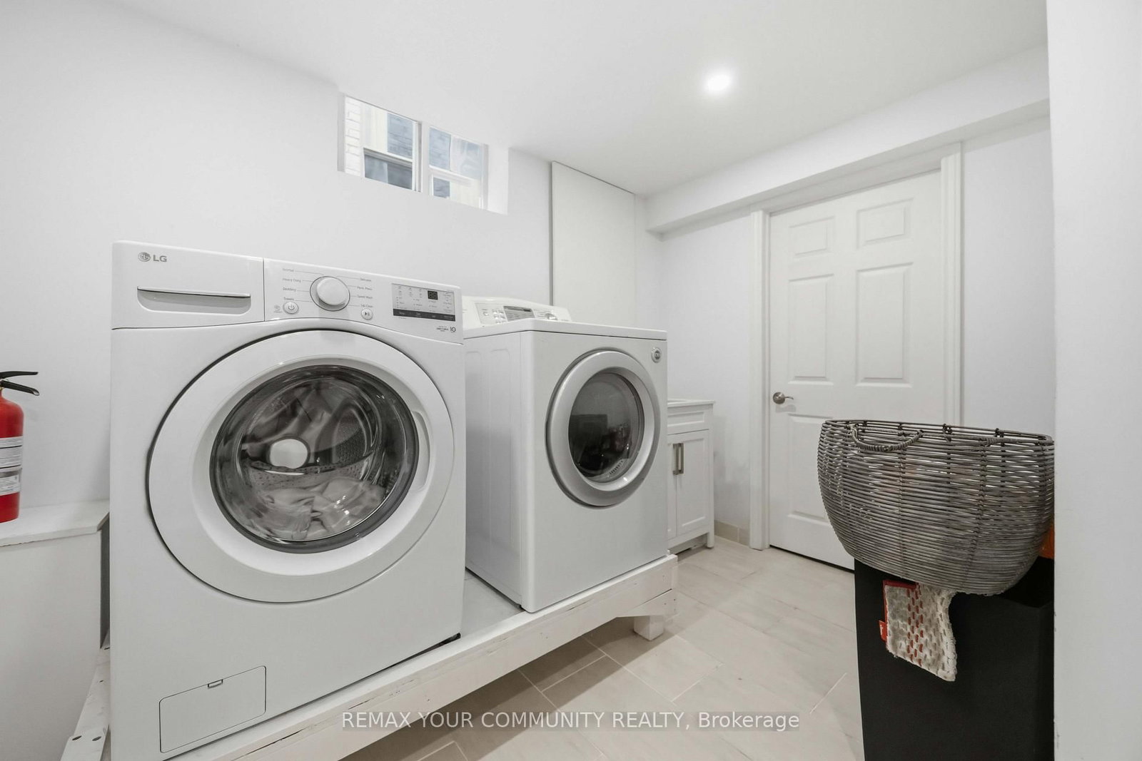 1706 Woodside Lane • Pickering, ON photo 29