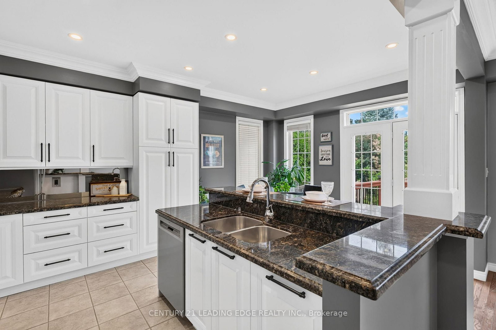 134 Toscana Drive • Whitby, ON photo 10