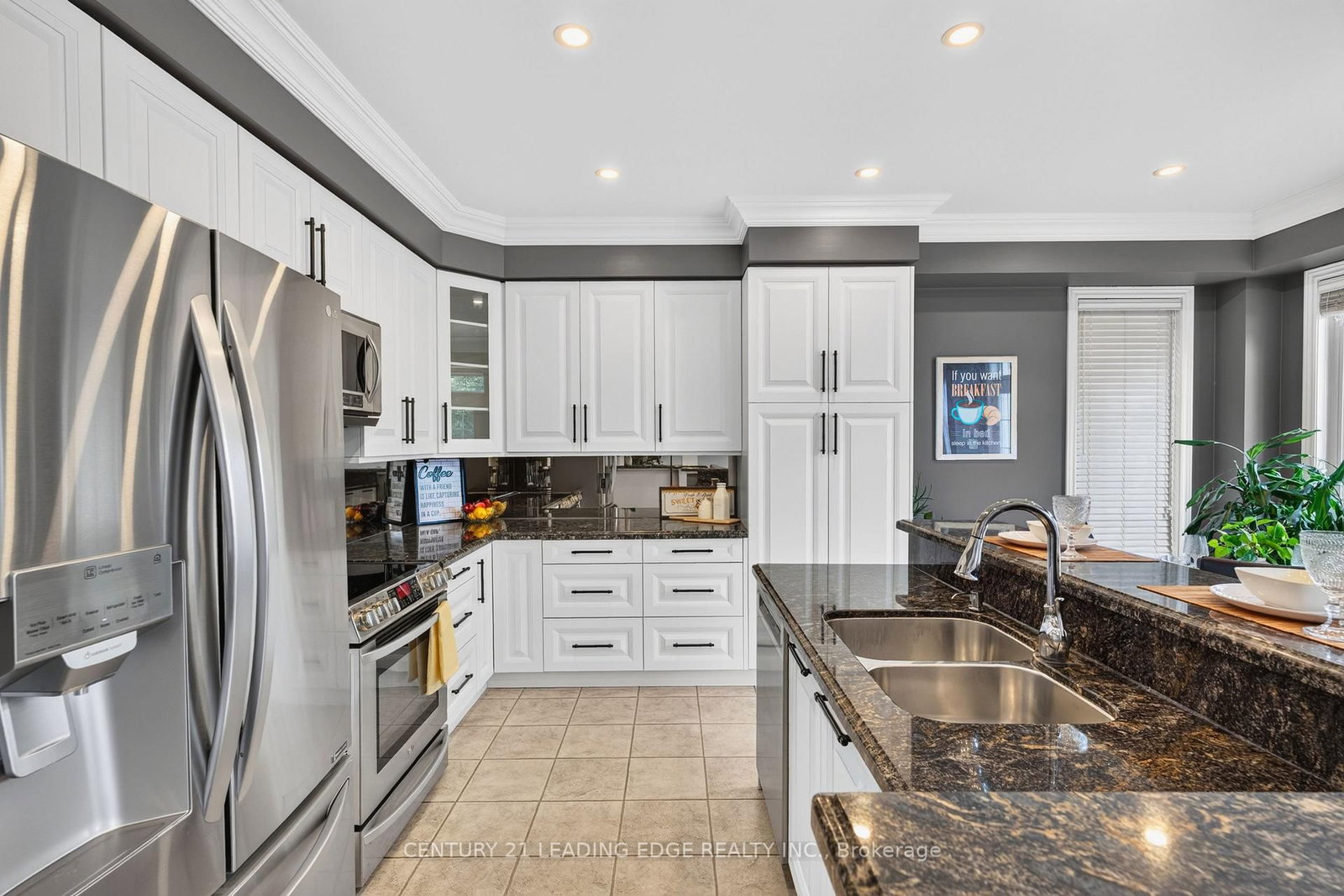 134 Toscana Drive • Whitby, ON photo 9