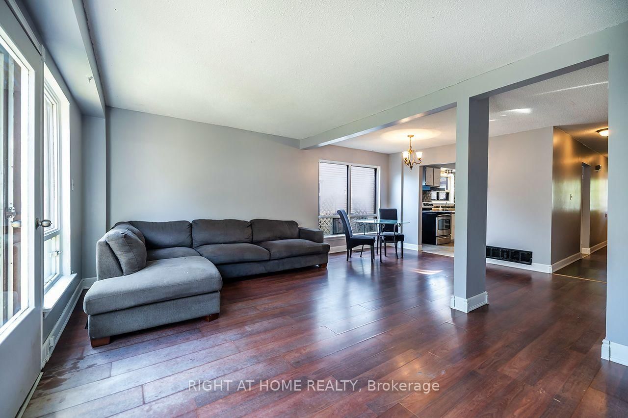 1262 Venus Crescent • Oshawa, ON photo 12