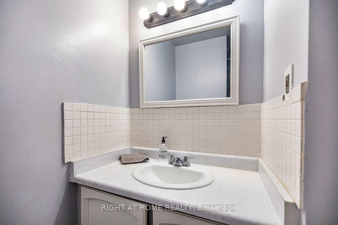 1262 Venus Crescent • Oshawa, ON photo 36