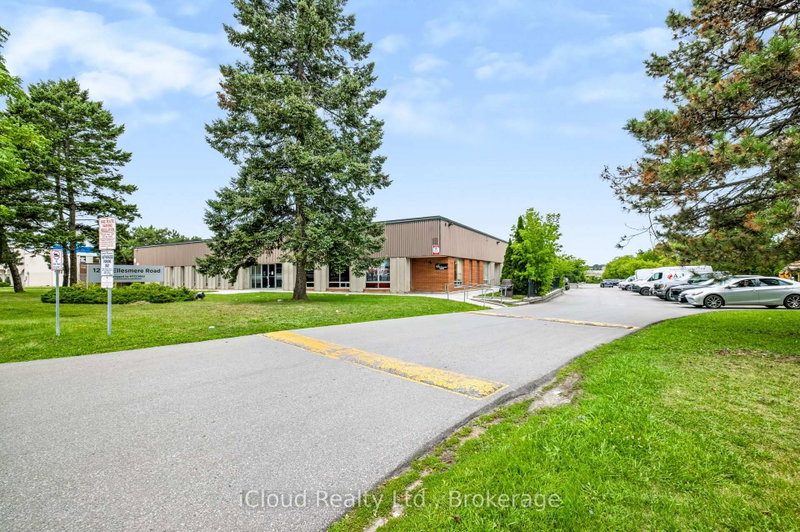 1220 Ellesmere Rd photo 2