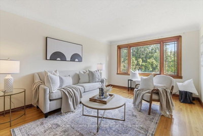 216 College Avenue • Oshawa, ON photo 7