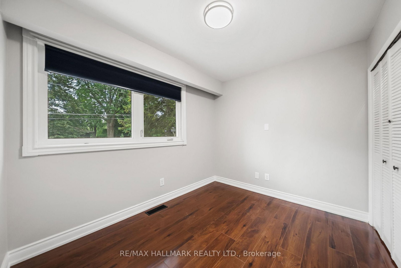 541 Rouge Hills Drive • Toronto, ON photo 15