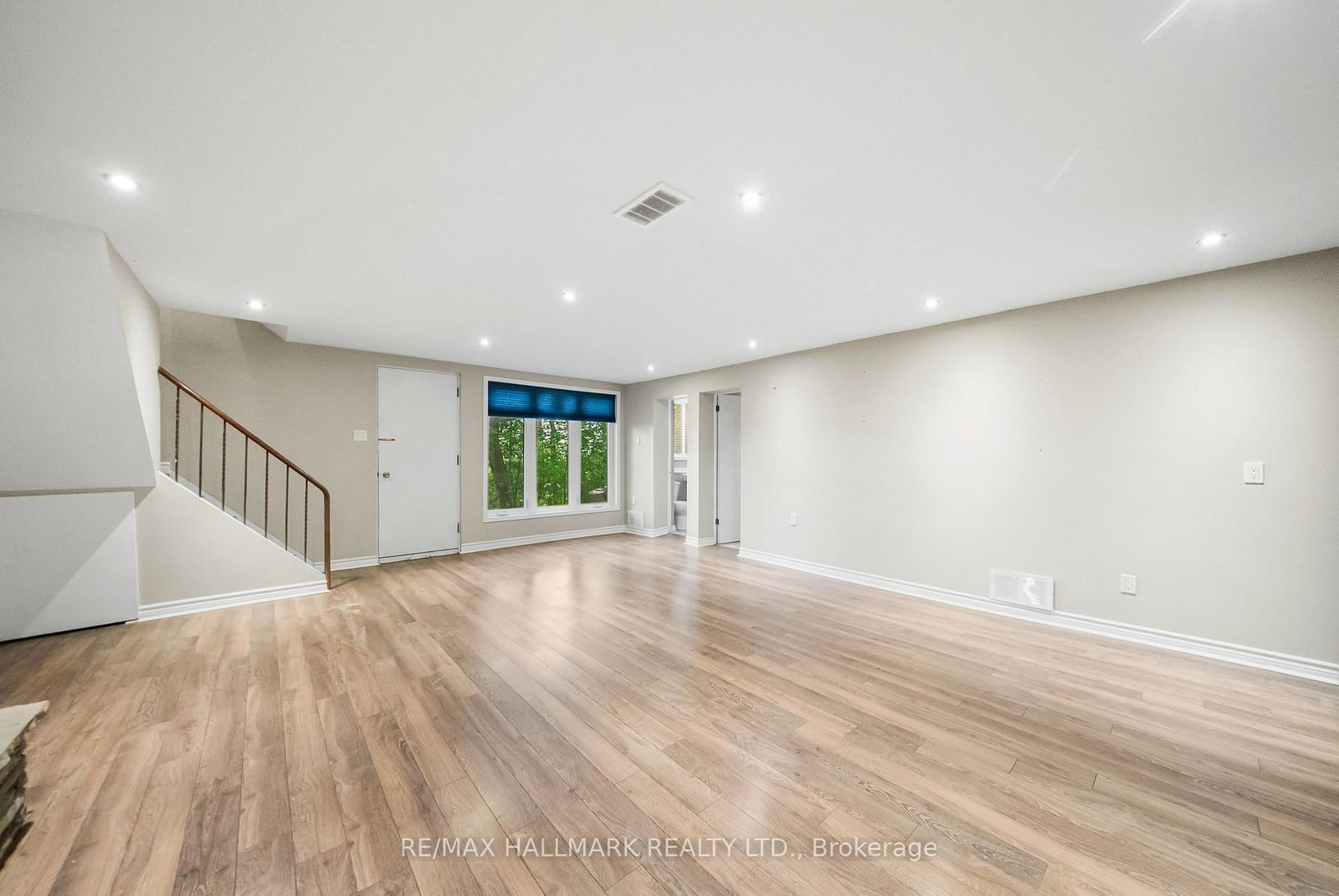541 Rouge Hills Drive • Toronto, ON photo 21