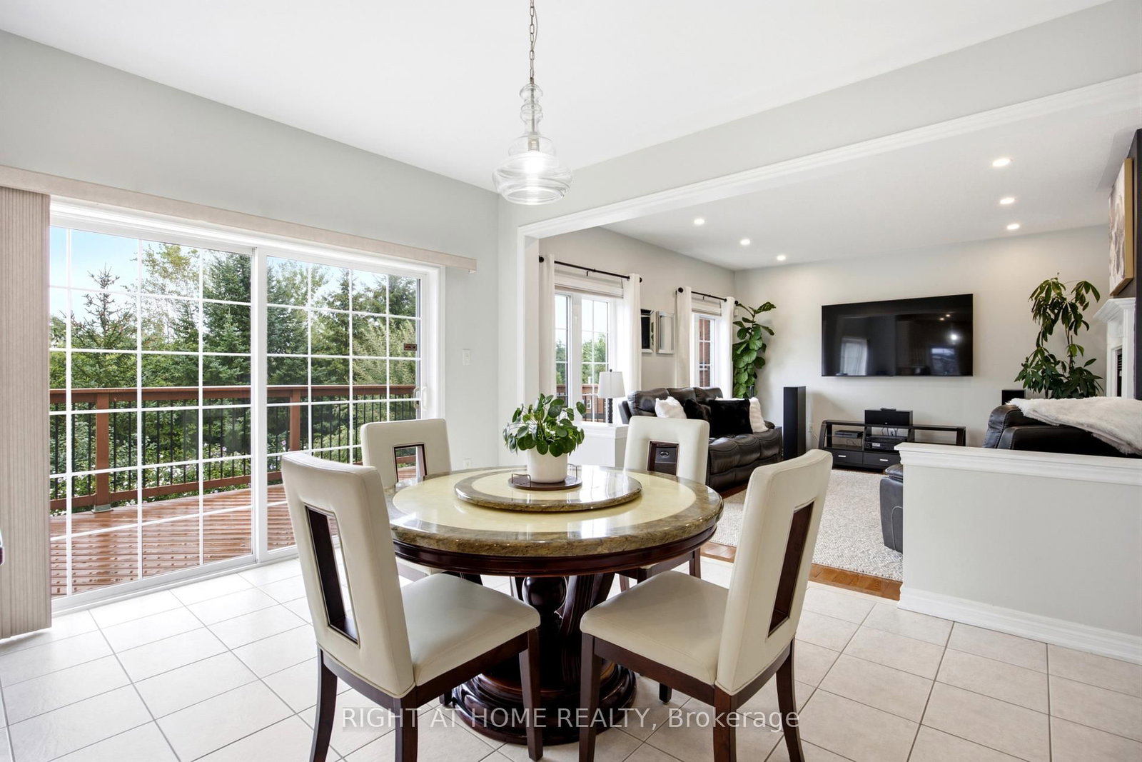 1427 Aldergrove Court • Oshawa, ON photo 13