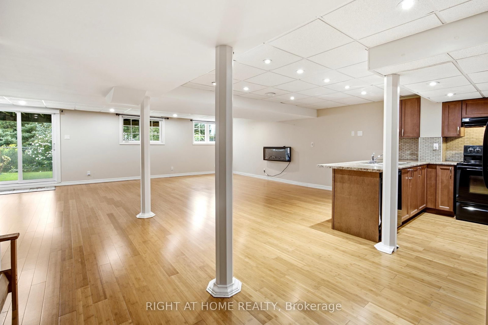1427 Aldergrove Court • Oshawa, ON photo 31