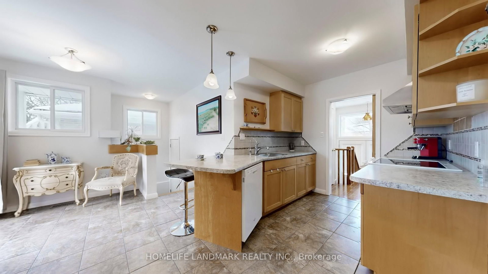172 Sussex Street • Oshawa, ON photo 4