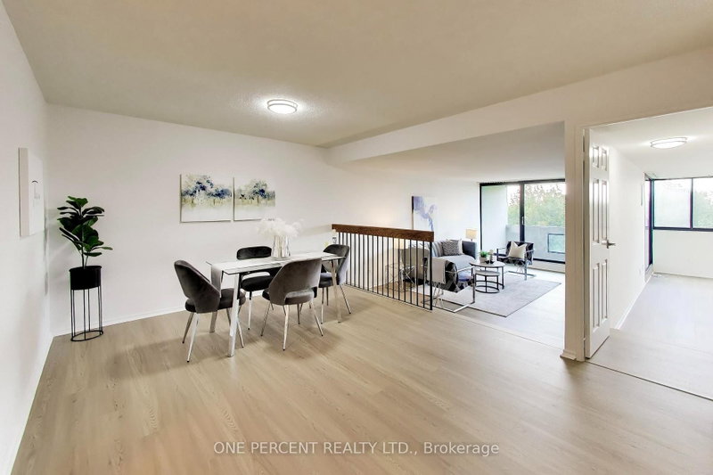 2350 Bridletowne Circ photo 4