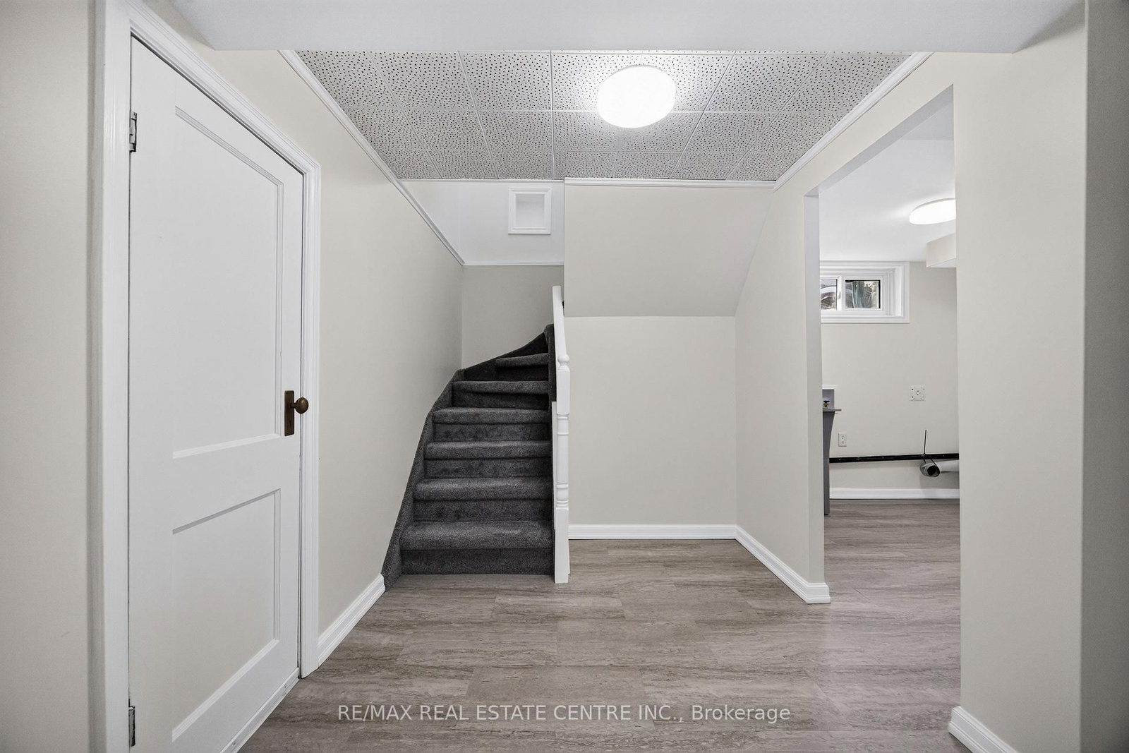 309 Lasalle Avenue • Oshawa, ON photo 28
