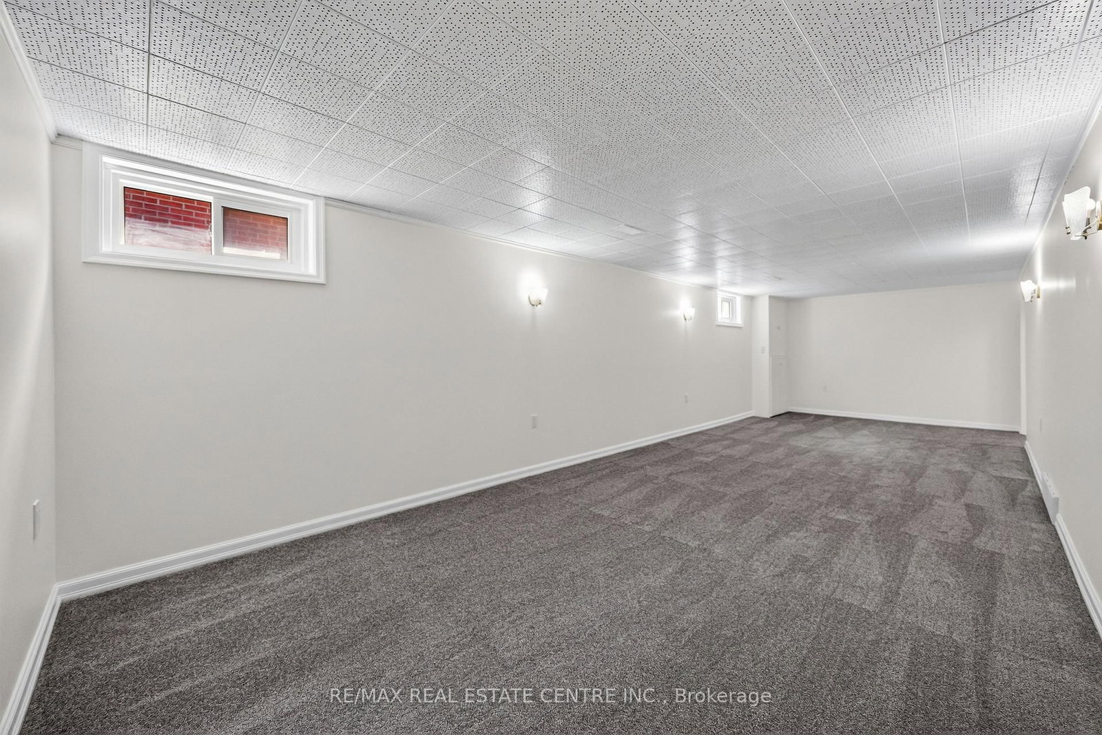 309 Lasalle Avenue • Oshawa, ON photo 32