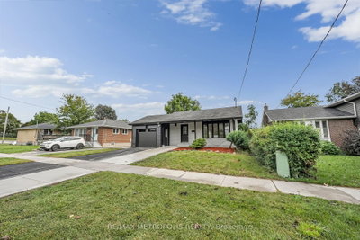205 Clemence Avenue • Whitby, ON photo 2
