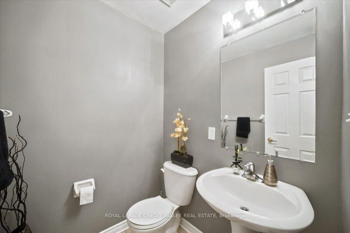 1250 St. Martins Drive • #55 • Pickering, ON photo 11