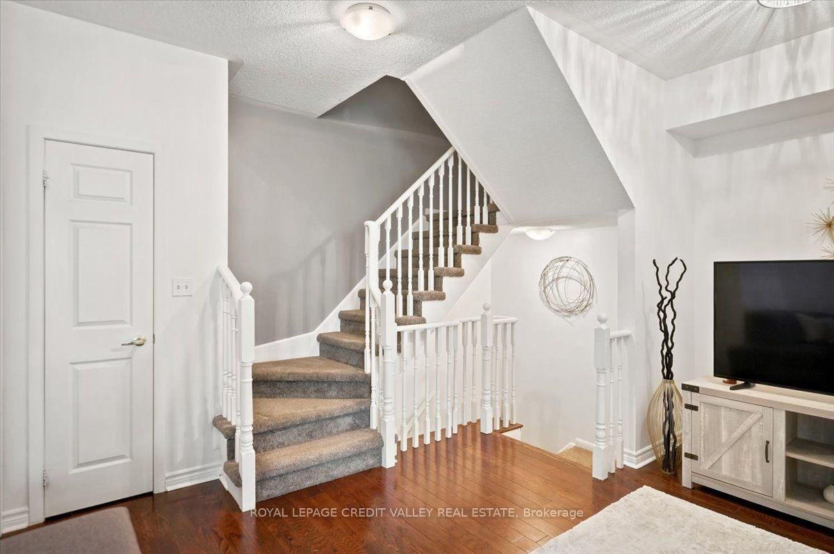 1250 St. Martins Drive • #55 • Pickering, ON photo 12