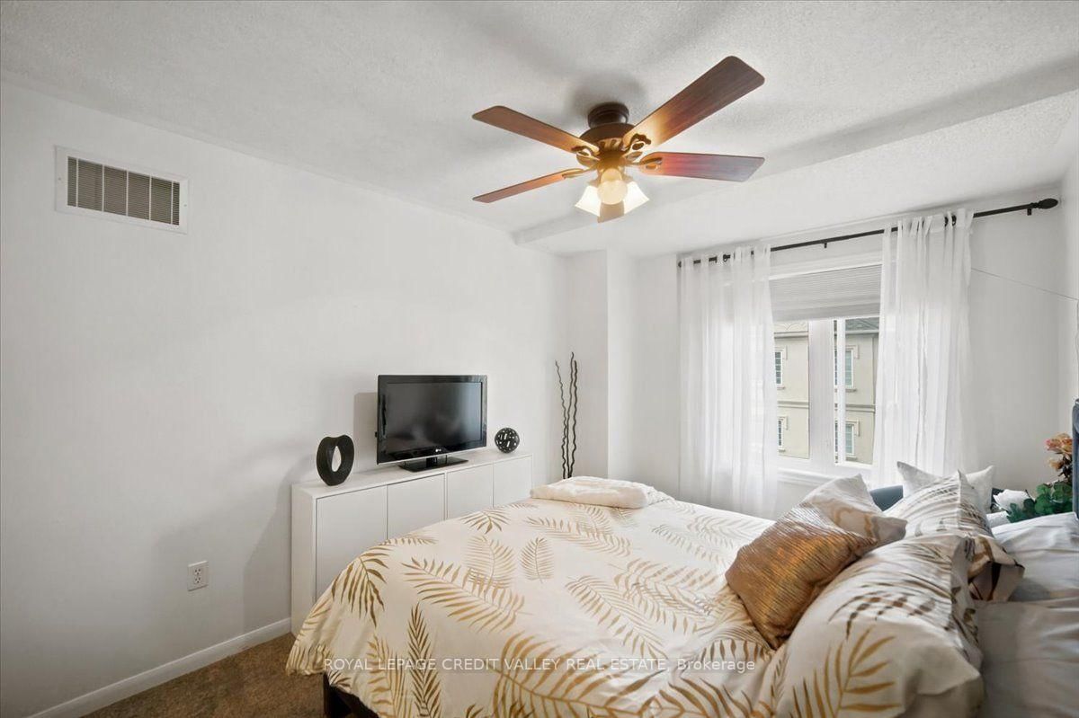 1250 St. Martins Drive • #55 • Pickering, ON photo 21