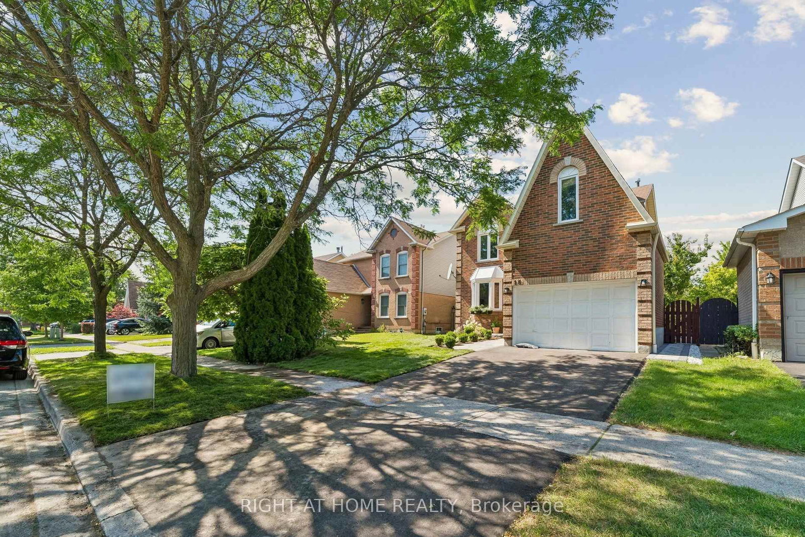 16 Ian Fleming Crescent • Whitby, ON photo 28