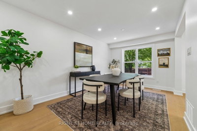 16 Ian Fleming Crescent • Whitby, ON photo 5